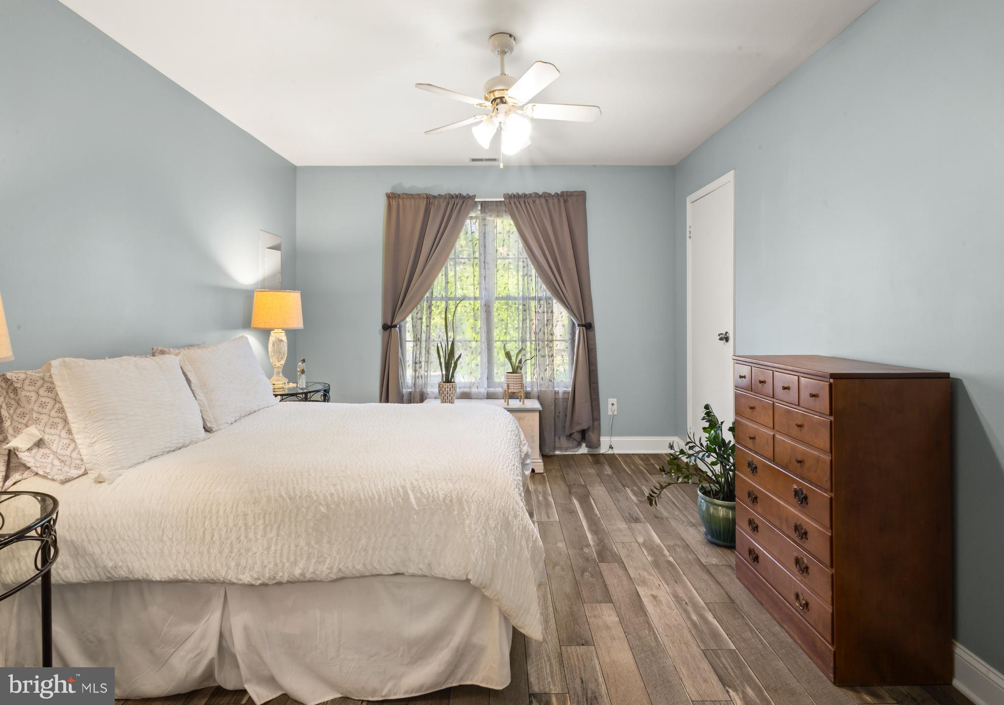 WASHINGTON PLACE - Residential Lease