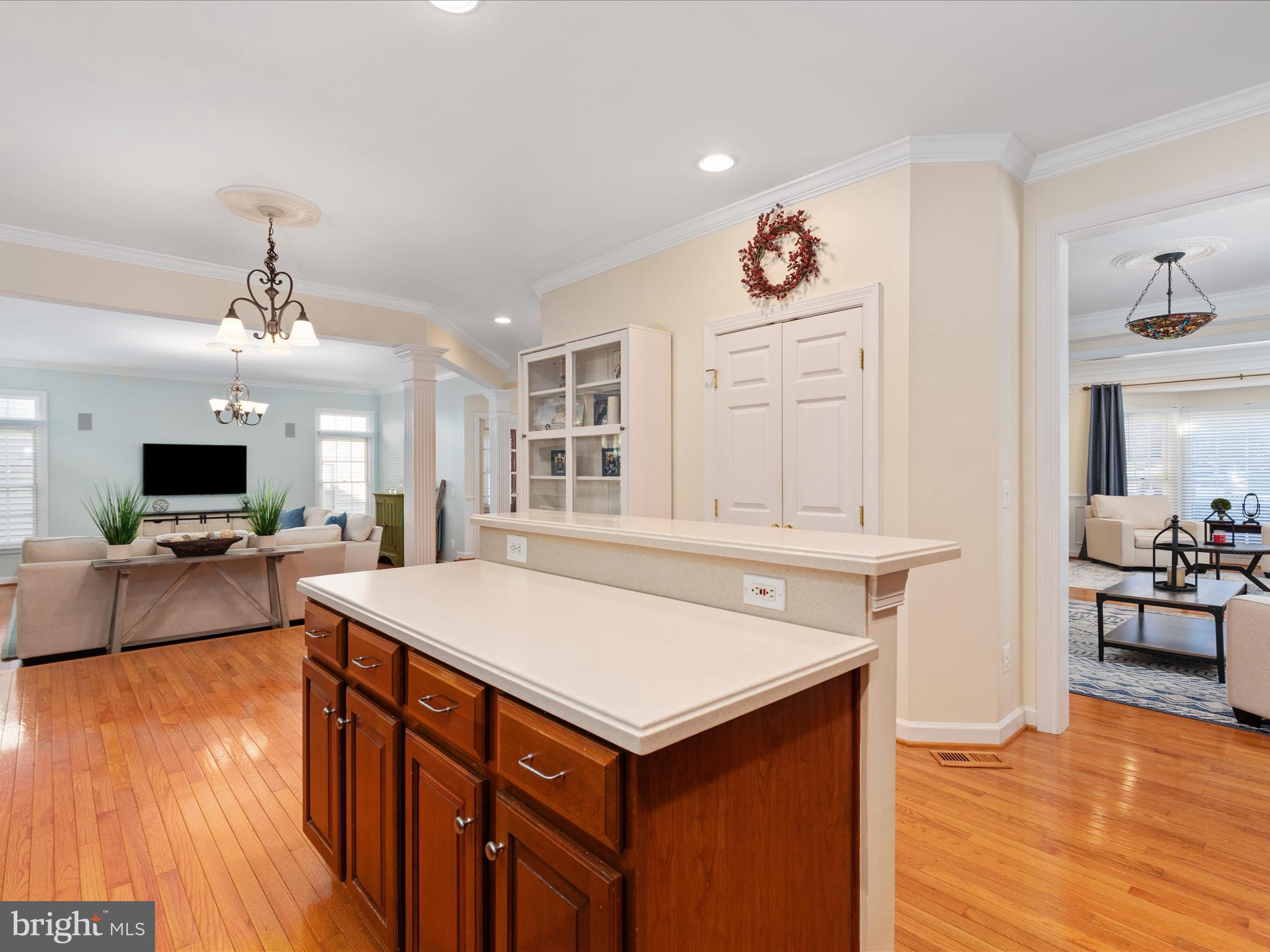 JAMES CREEK - Residential