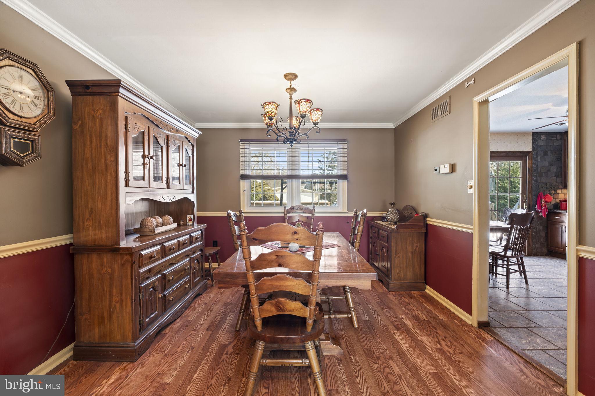 AMBLER HOUSE - Residential