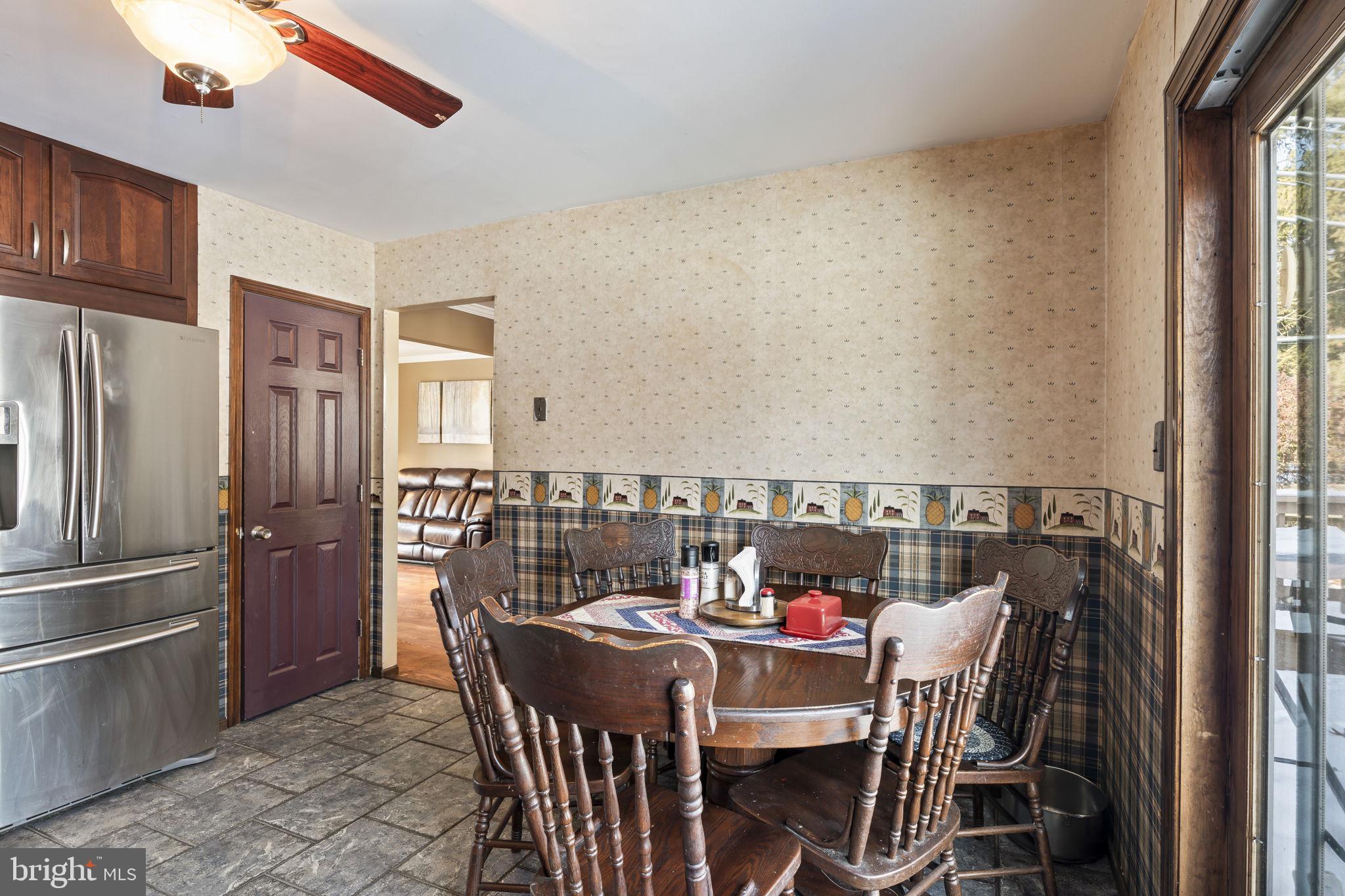 AMBLER HOUSE - Residential