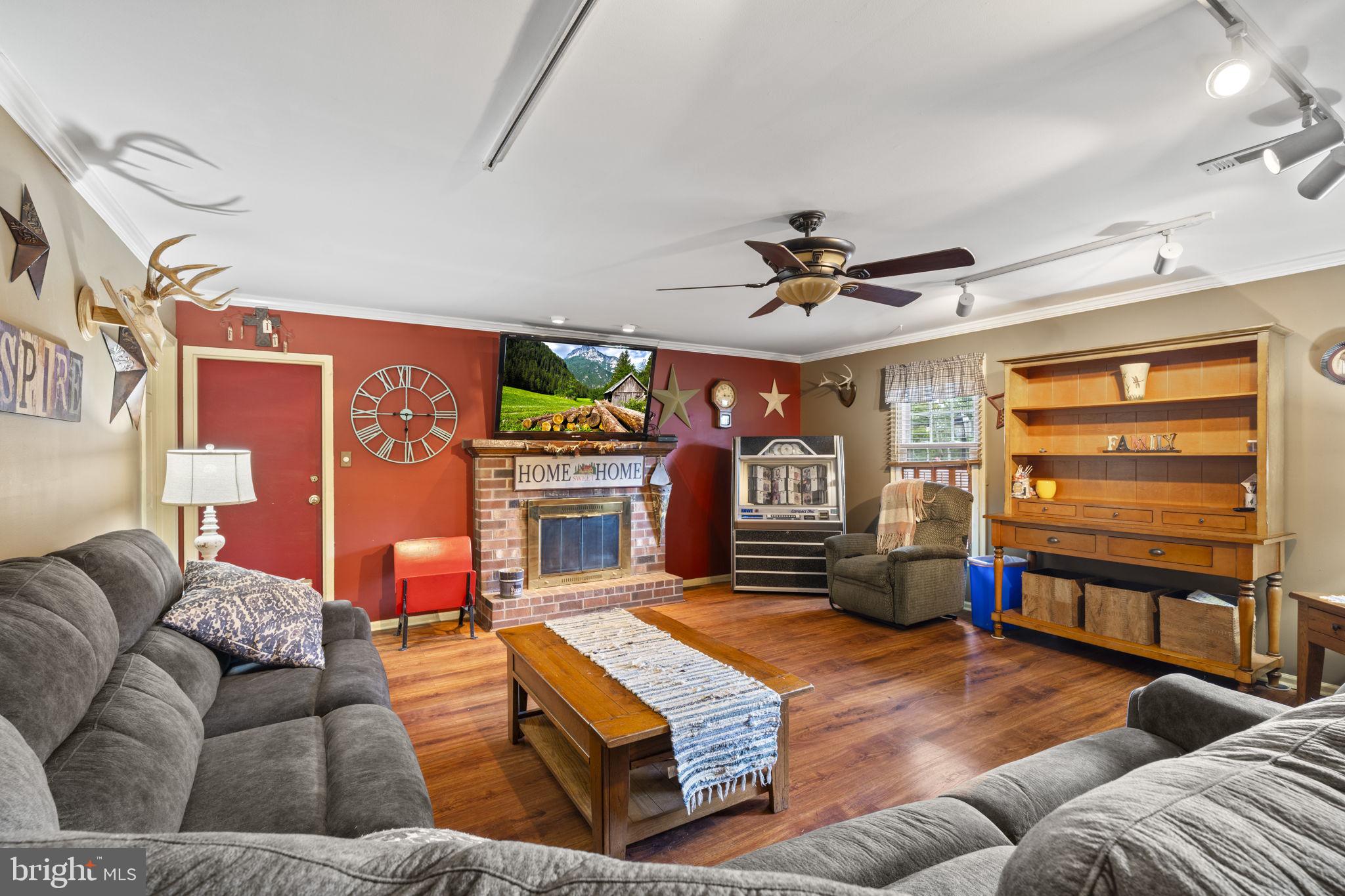 1324 HIGHLAND AVENUE