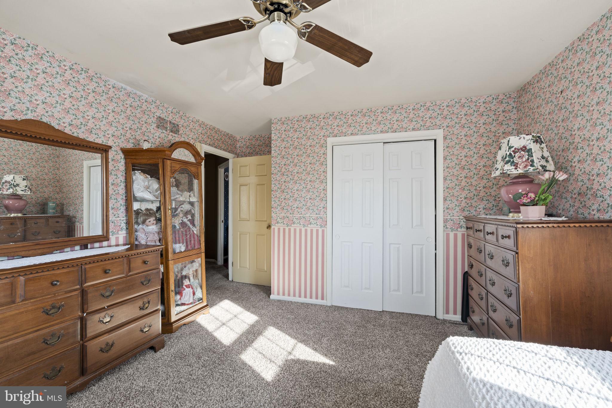 AMBLER HOUSE - Residential