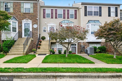 Photo of 2435 Wentworth Drive, CROFTON, MD 21114 (MLS # MDAA2159990)
