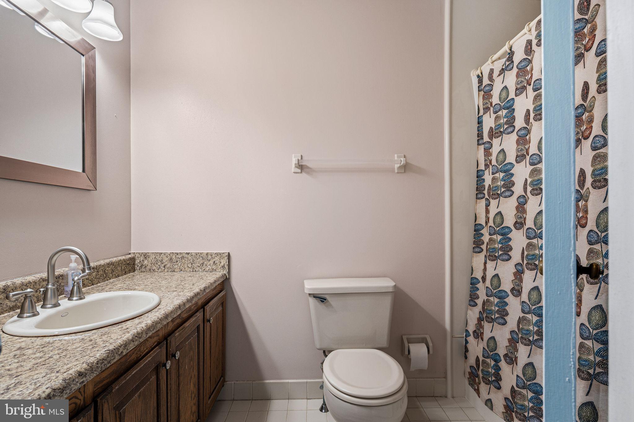 YARDLEY CORNERS - Residential