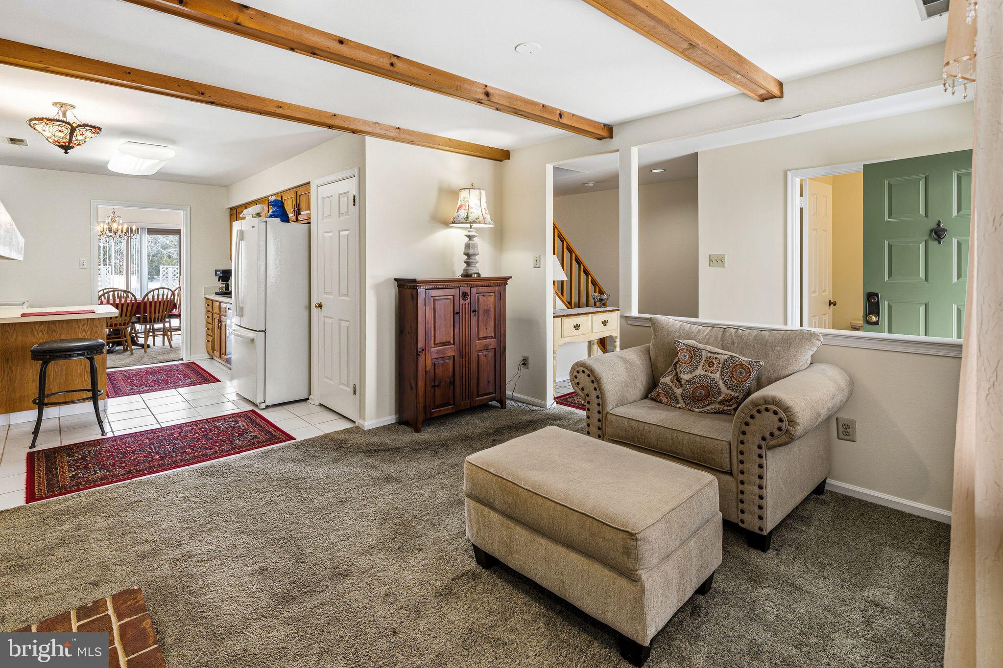 YARDLEY CORNERS - Residential