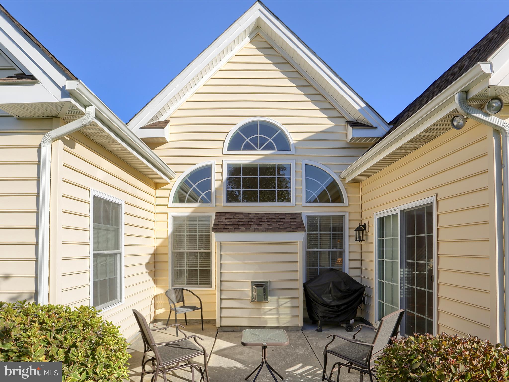 TRADITIONS OF AMERICA AT SILVER SPRING - Residential