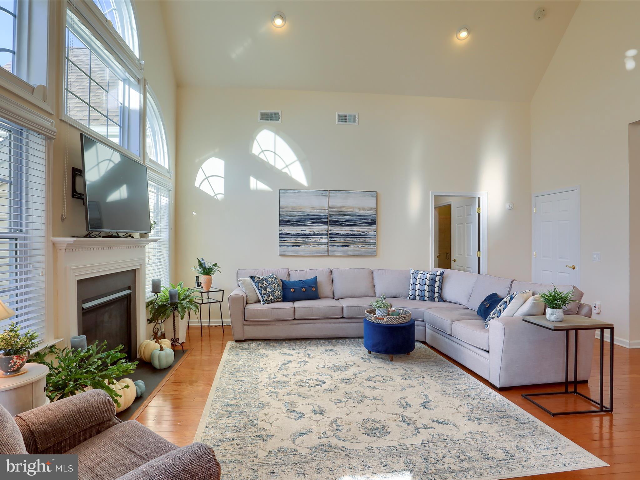 TRADITIONS OF AMERICA AT SILVER SPRING - Residential