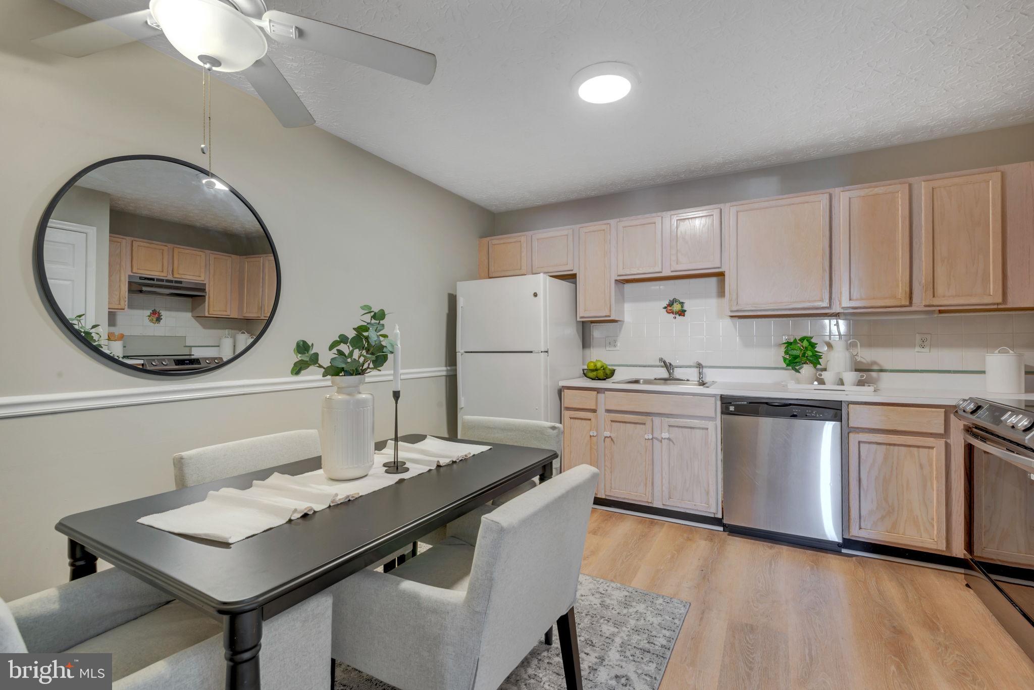 40 AMBERSTONE COURT A