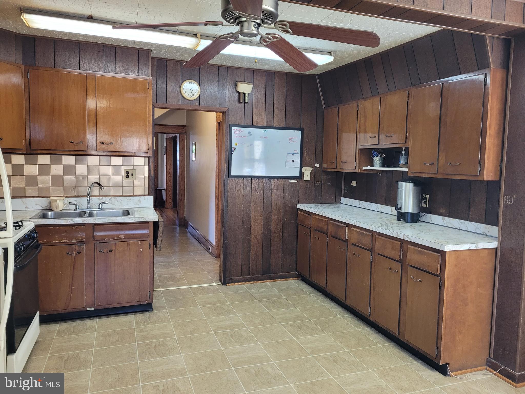 UPPER PARK HEIGHTS - Residential