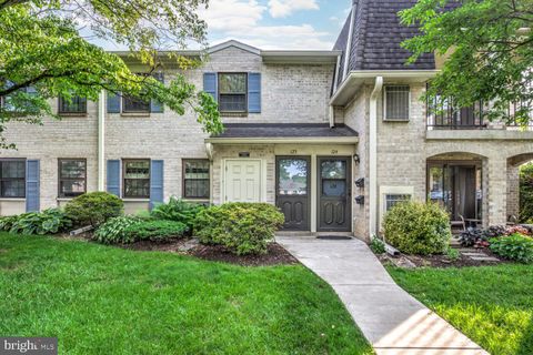 125 VALLEYBROOK DRIVE LANCASTER PA 17601