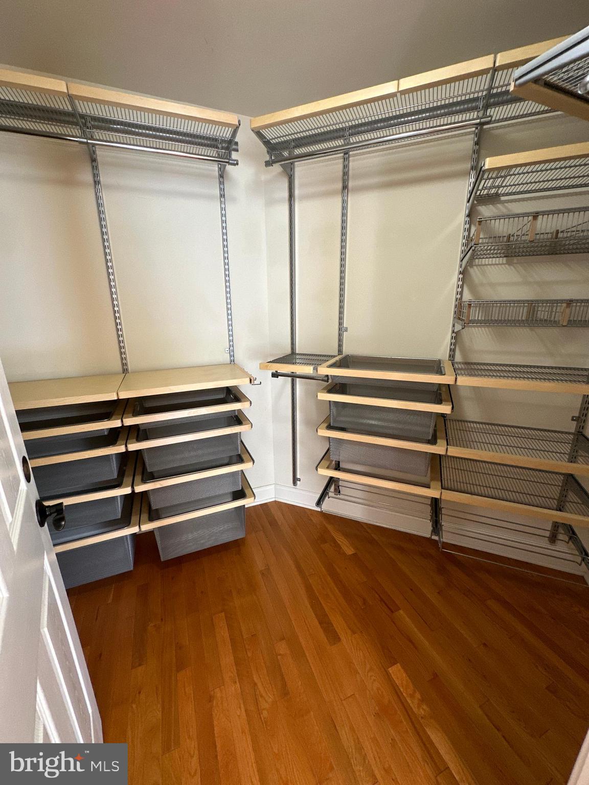 HOYLES MILL VILLAGE - Residential Lease