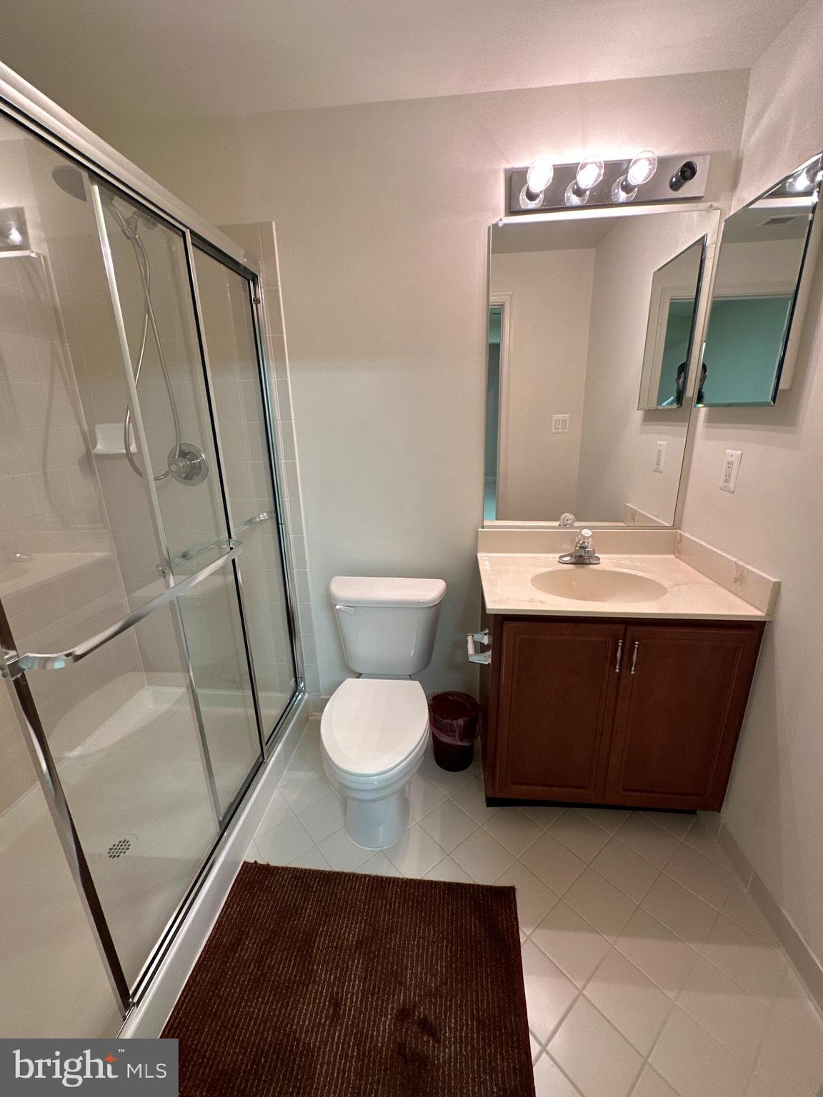 HOYLES MILL VILLAGE - Residential Lease