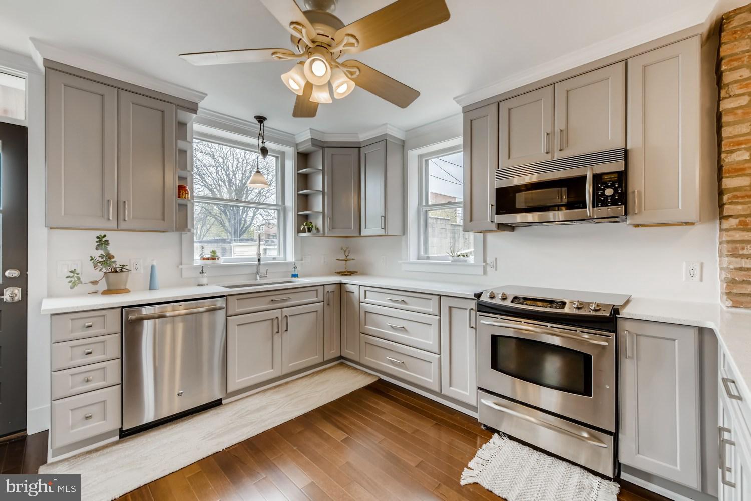 HIGHLANDTOWN - Residential