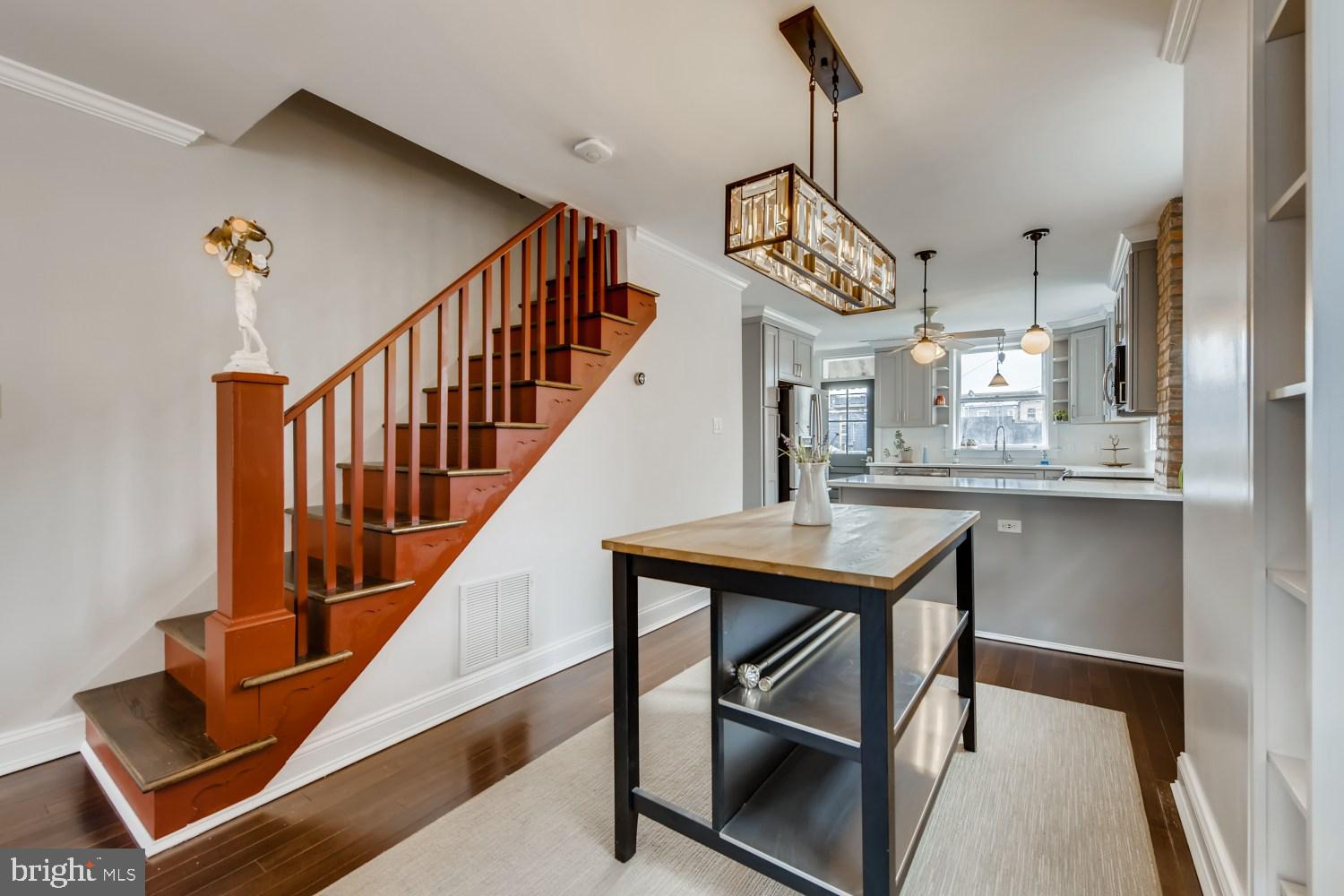 HIGHLANDTOWN - Residential