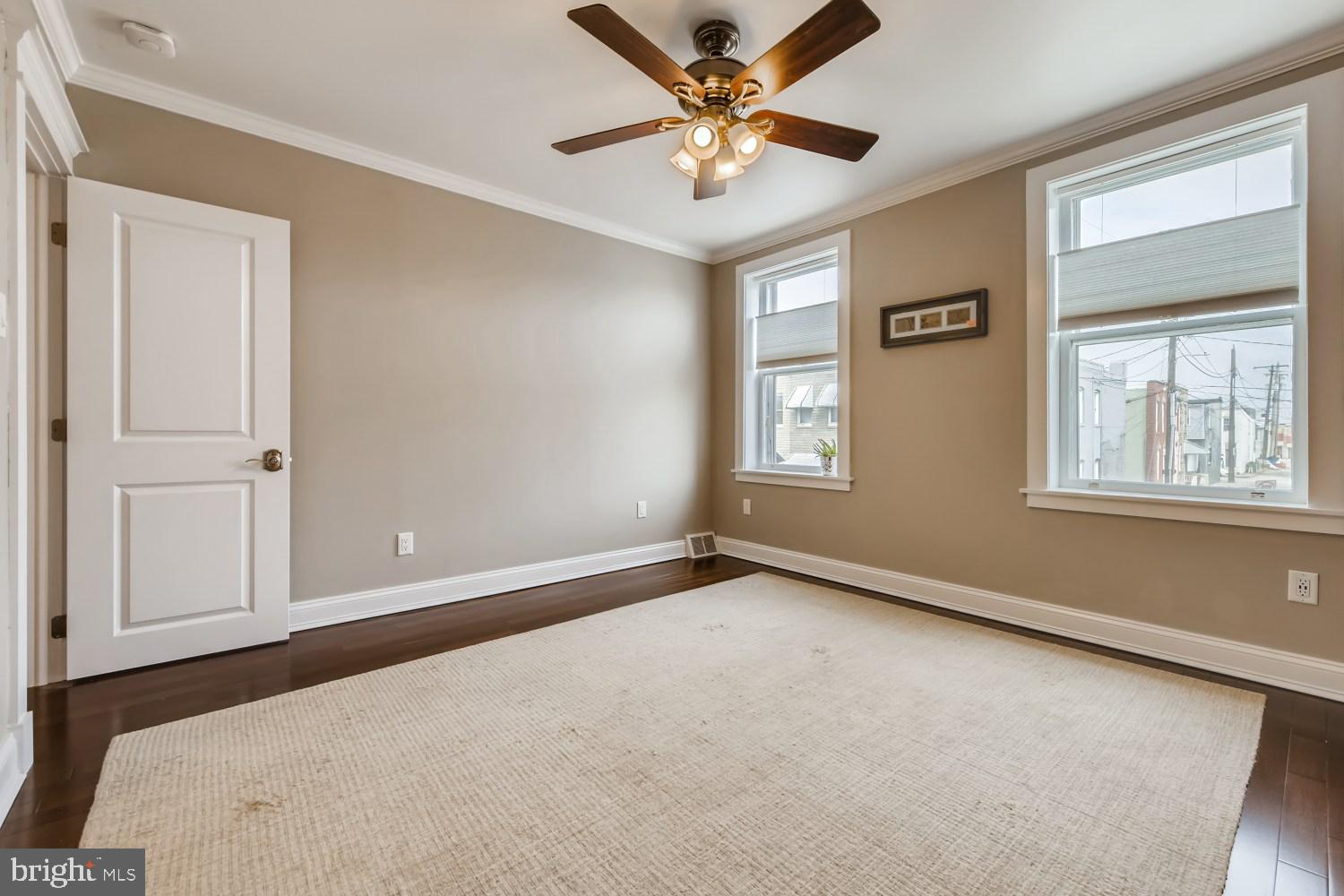 HIGHLANDTOWN - Residential