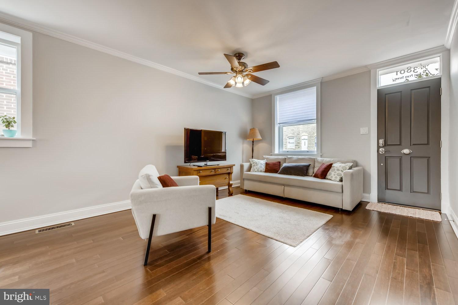 HIGHLANDTOWN - Residential