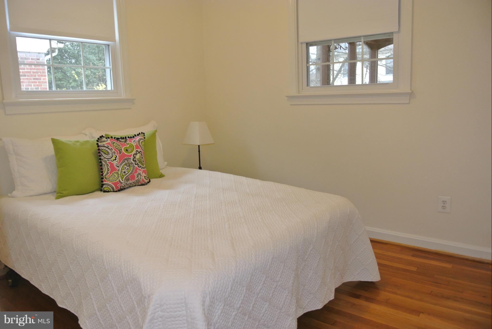 GEORGETOWN VILLAGE - Residential Lease