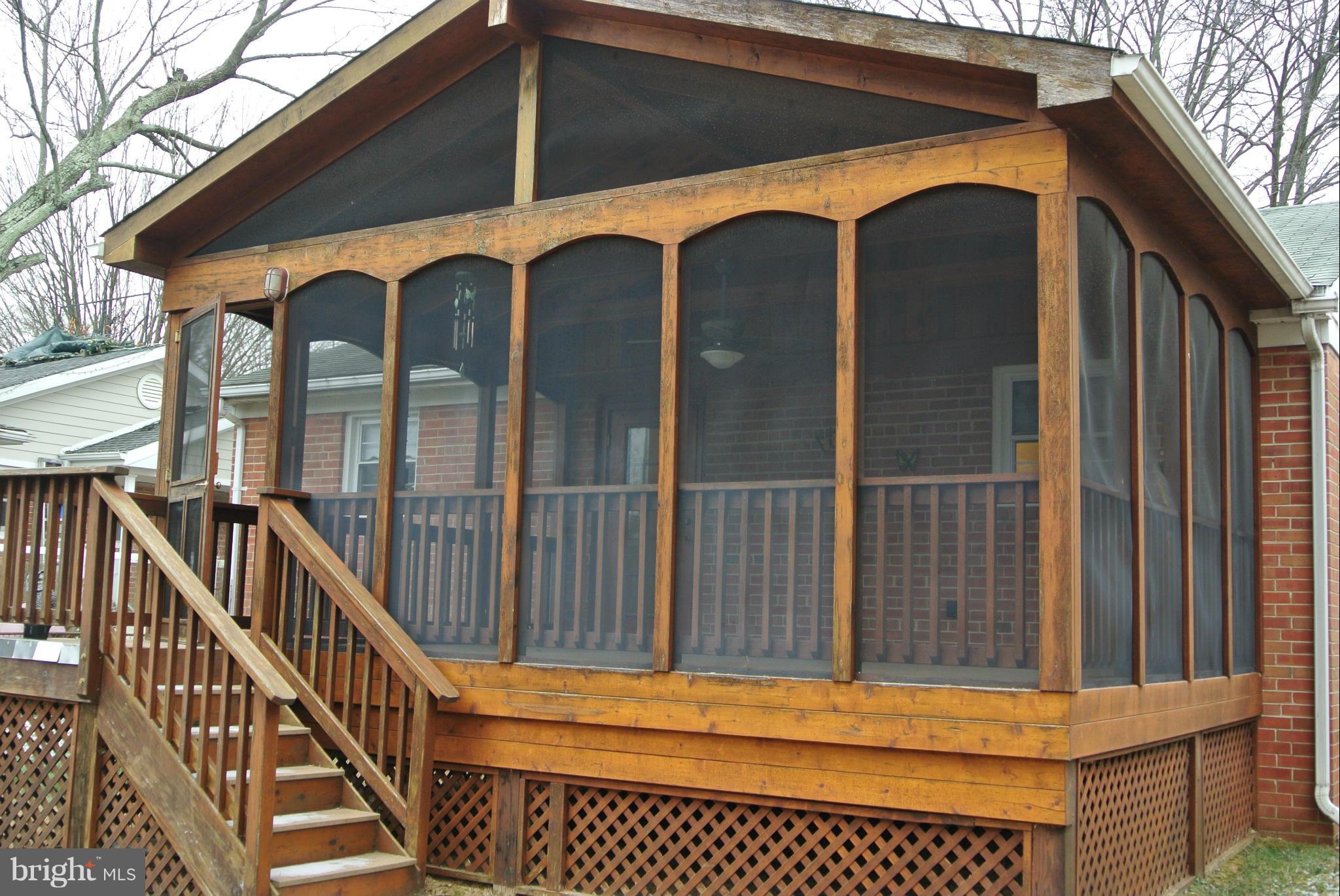 GEORGETOWN VILLAGE - Residential Lease