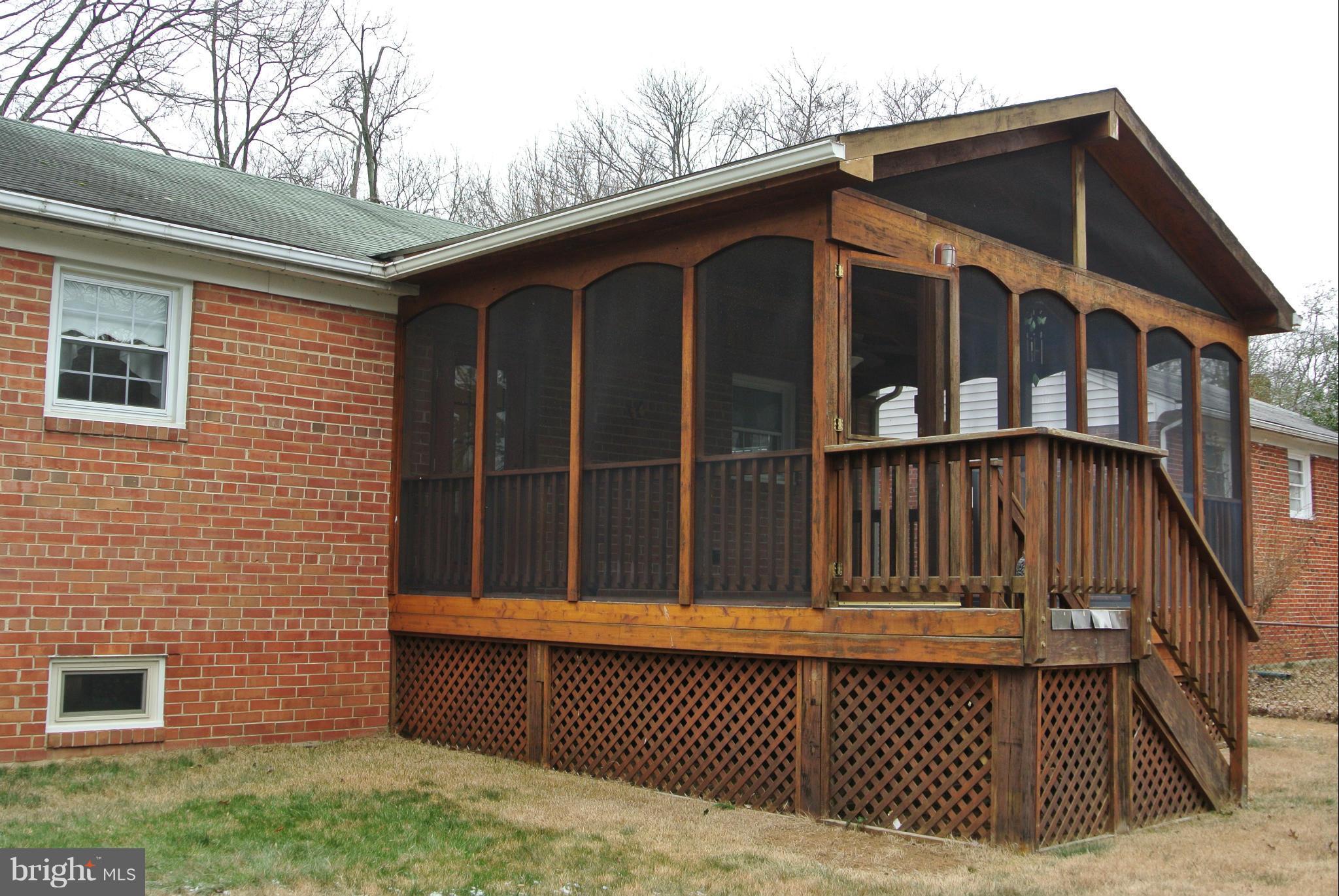 GEORGETOWN VILLAGE - Residential Lease