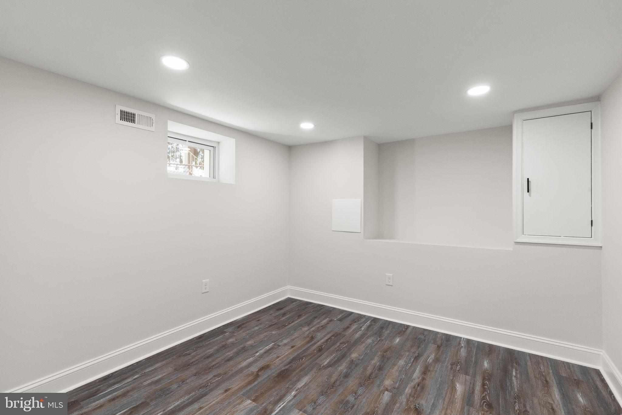 PEN LUCY - Residential