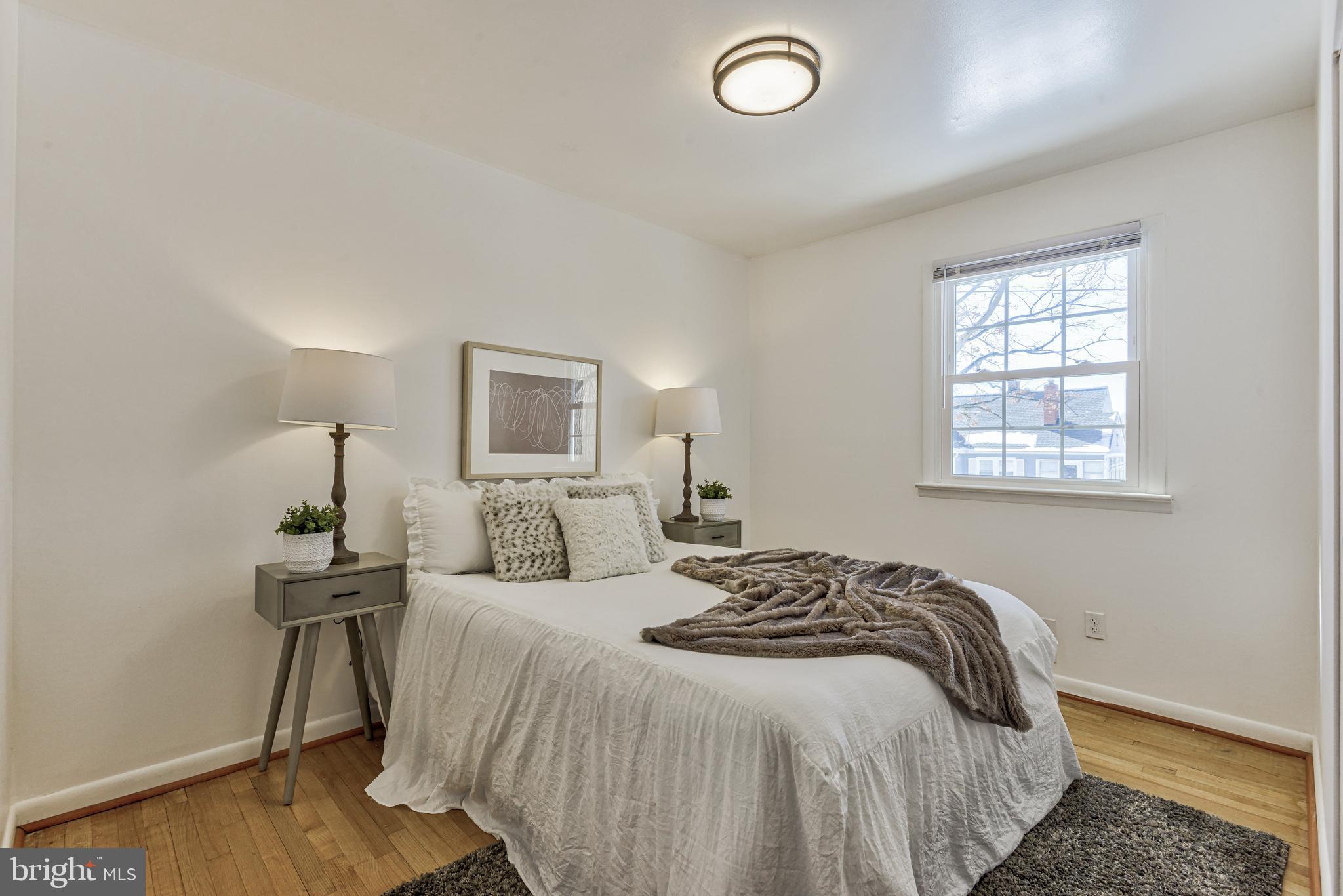 PASADENA - Residential