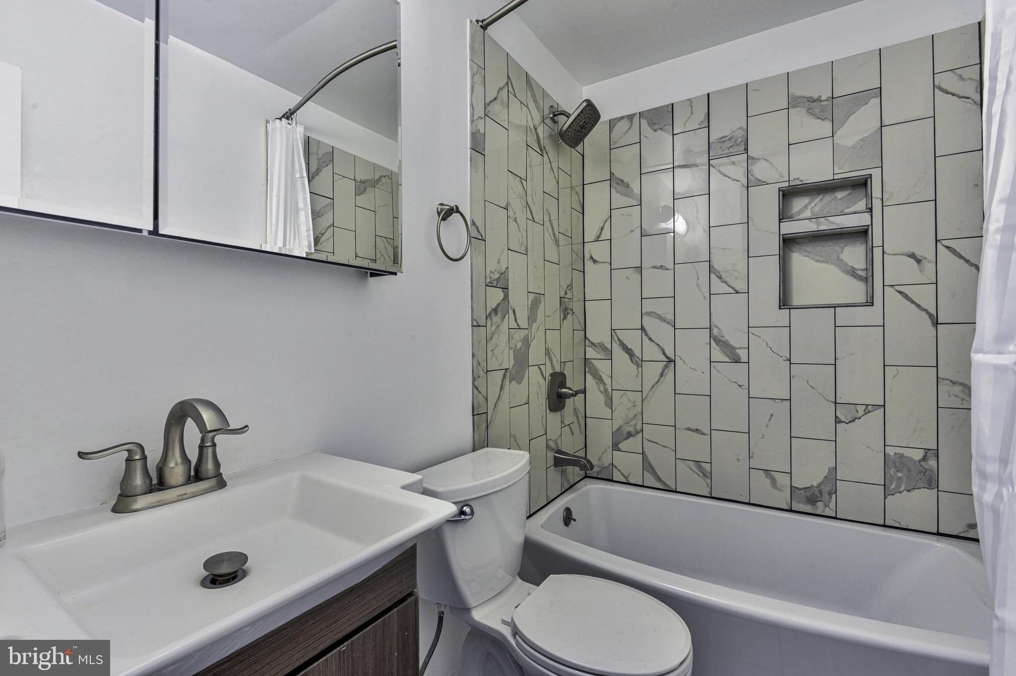 PASADENA - Residential