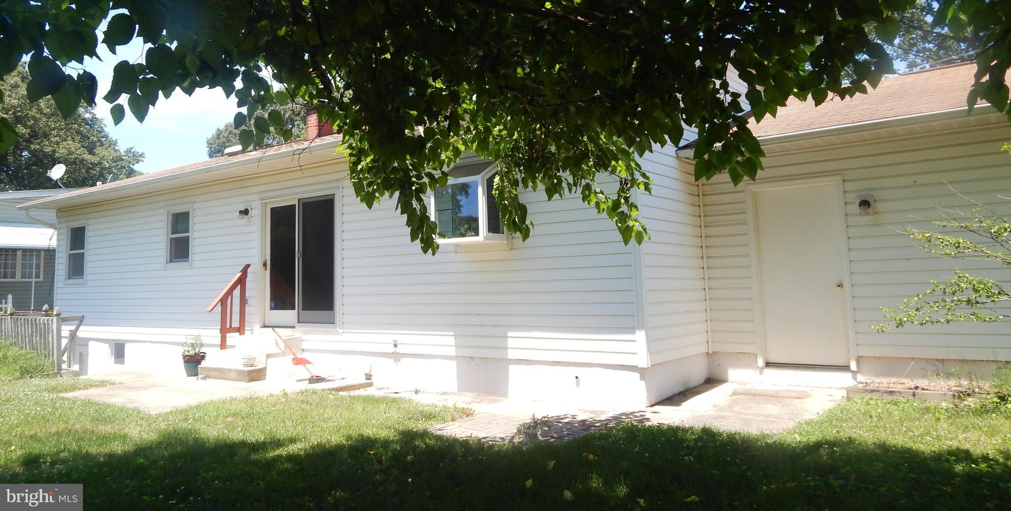 ELMHURST - Residential