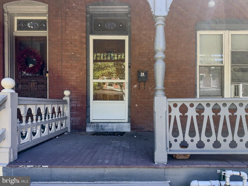 476 N CHARLOTTE STREET 2