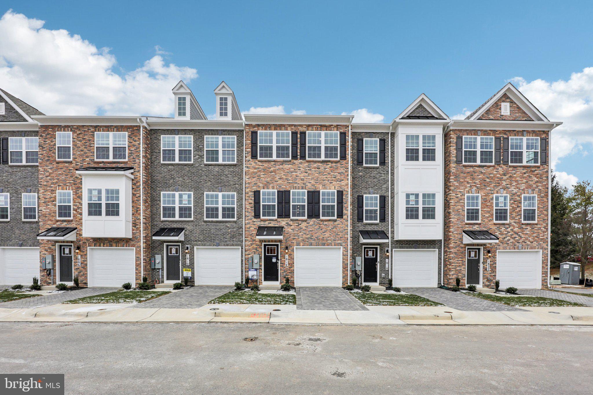 ABRAMS CROSSING - Residential