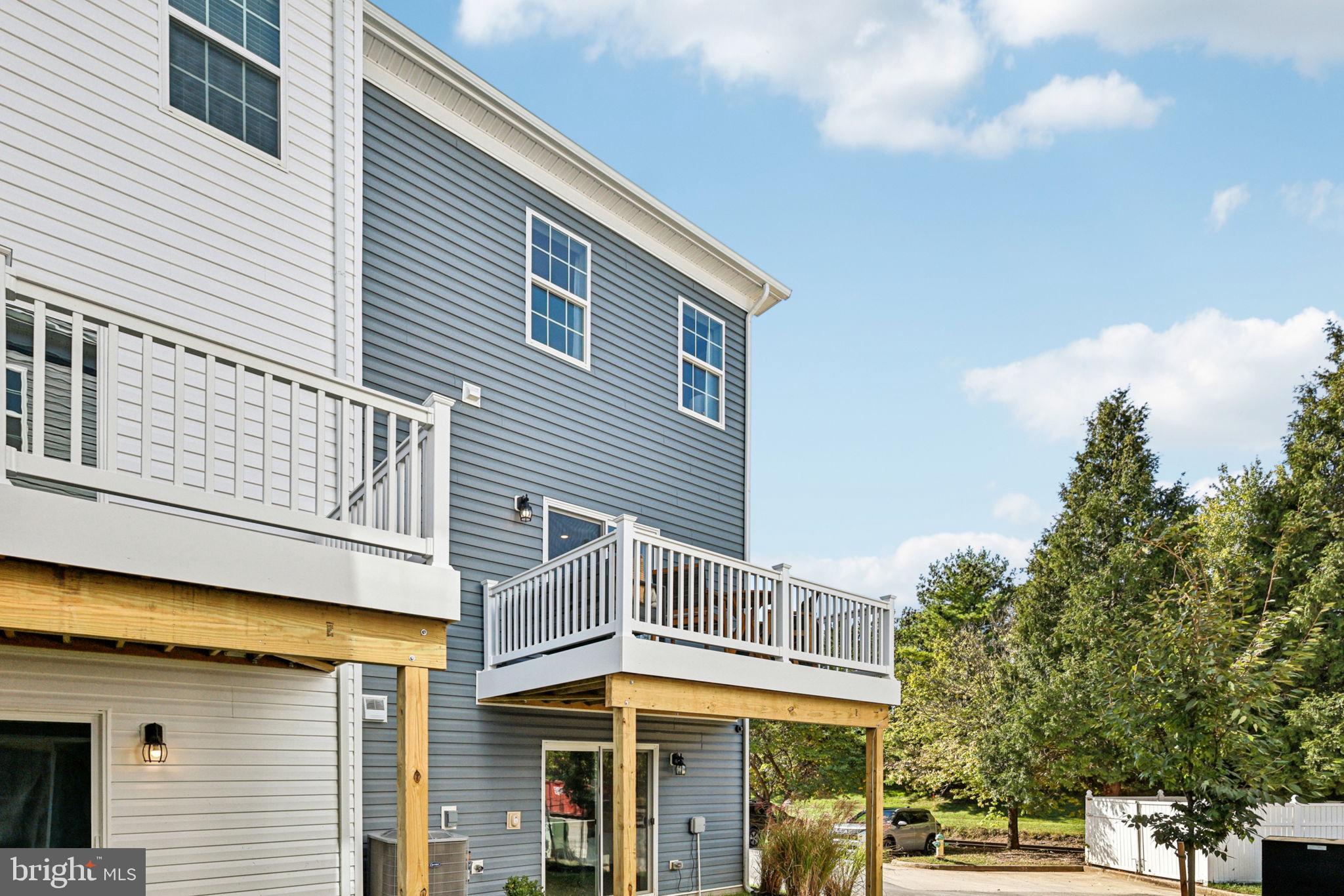 ABRAMS CROSSING - Residential