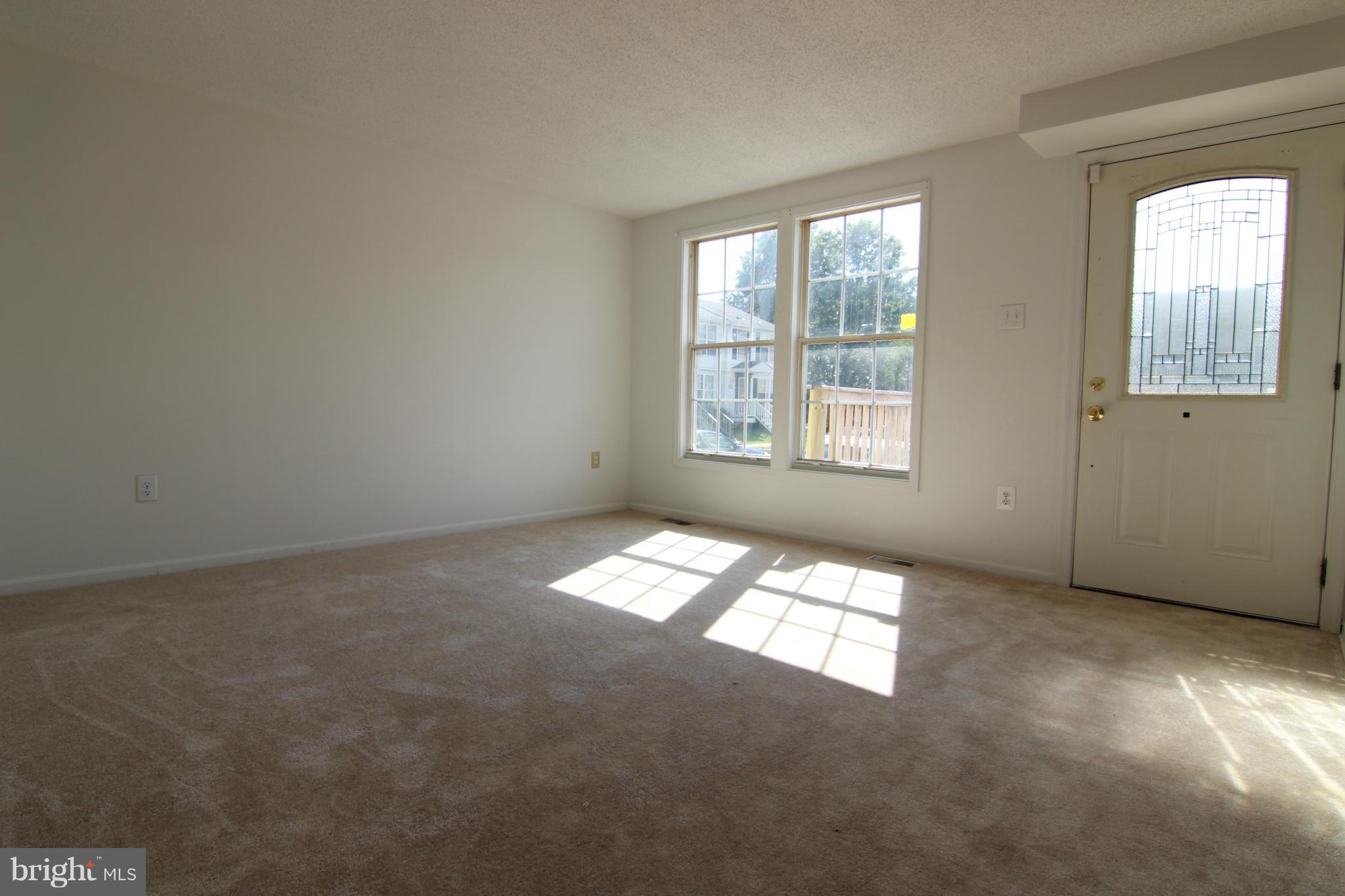 MARYS CHOICE - Residential Lease