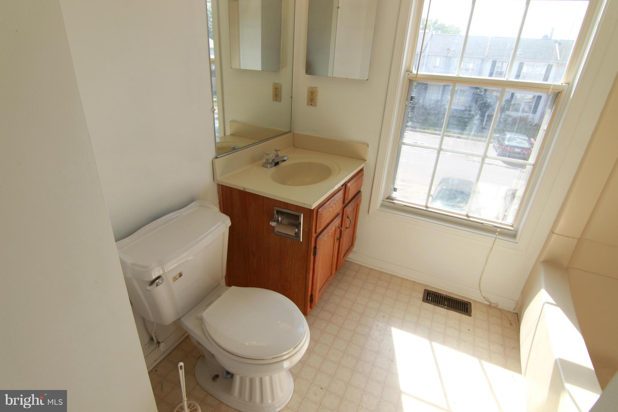 MARYS CHOICE - Residential Lease