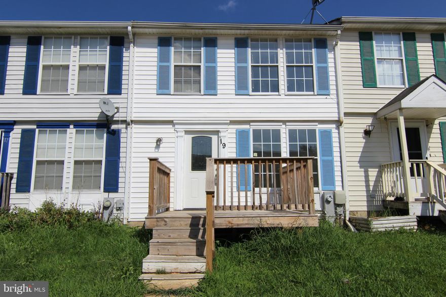 Come see this newly carpeted, freshly painted townhome with three bedrooms, spacious well-lit living areas, and plenty of basement storage space! Enjoy a fenced-in backyard, with a deck perfect for cookouts. Located in quiet Mary's Choice, walking distance to Martin Plaza Shopping Center, and close to Martin Airport. Schedule a showing today!