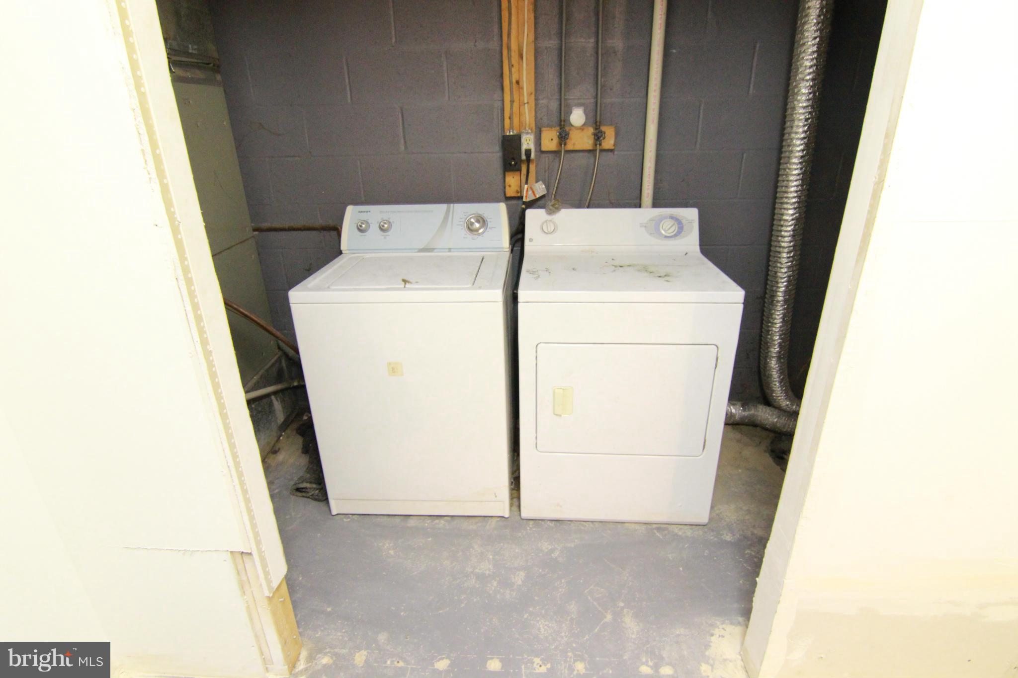 MARYS CHOICE - Residential Lease