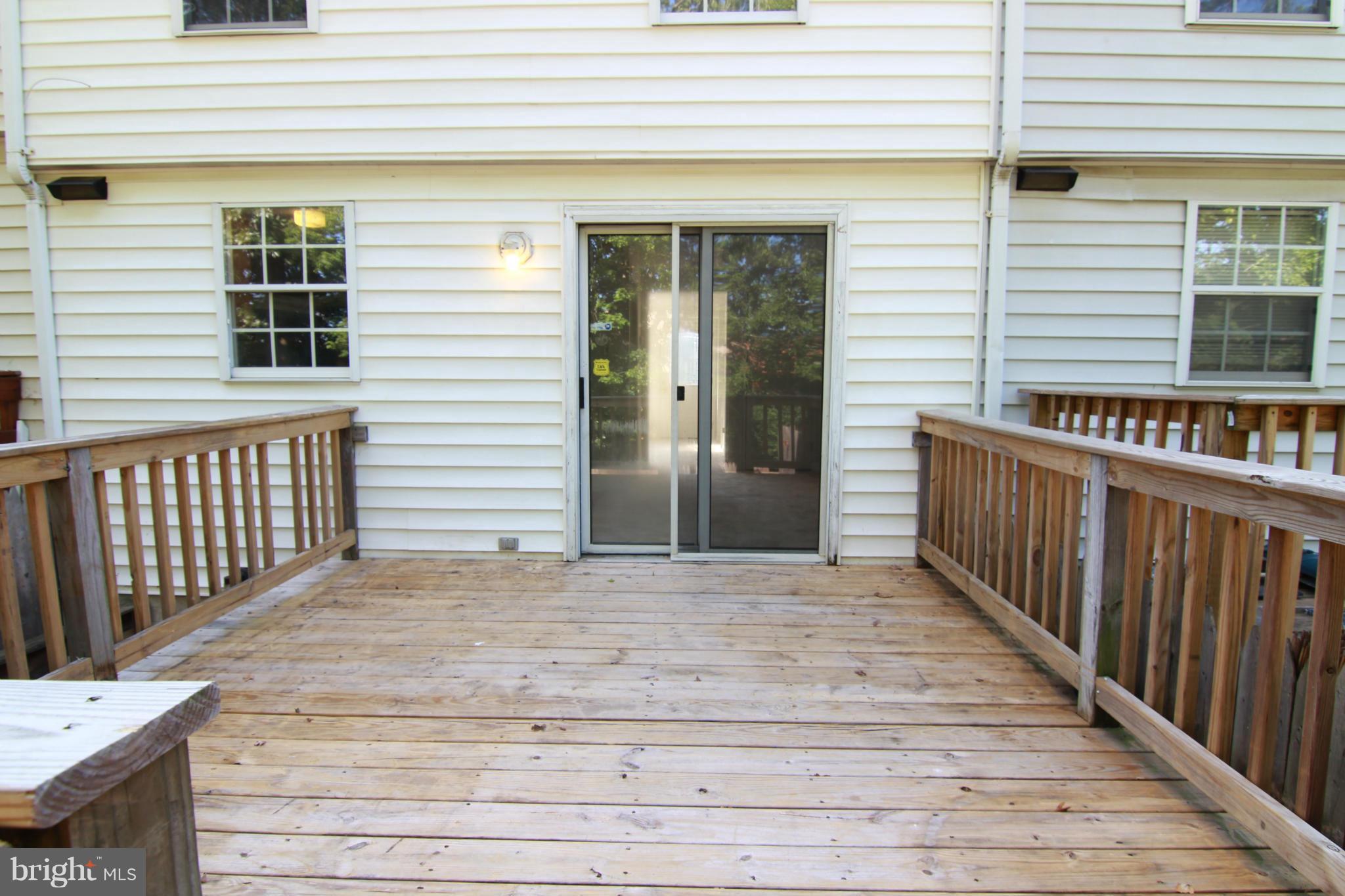 MARYS CHOICE - Residential Lease