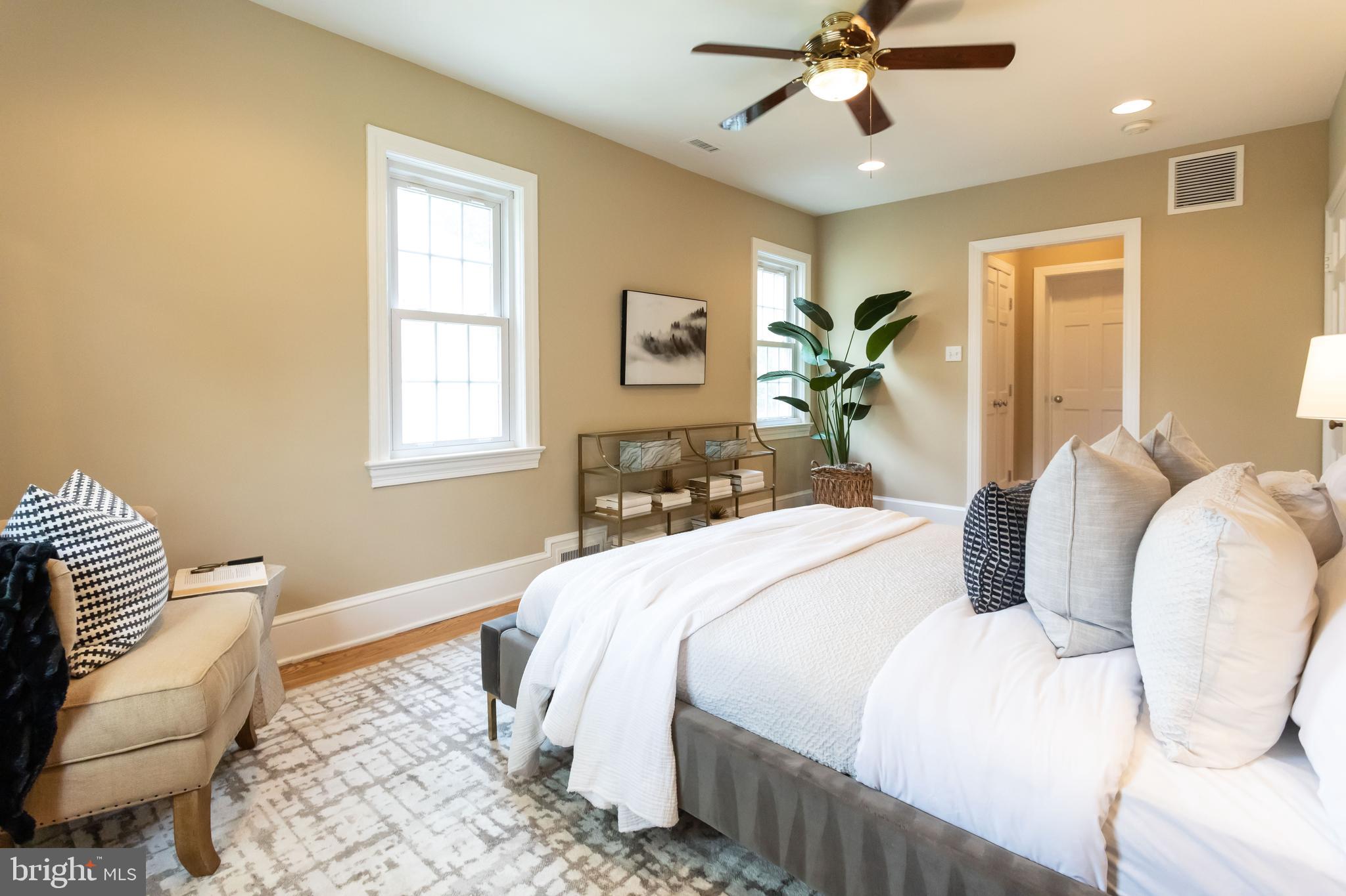 COUNTRY CLUB GROVE - Residential