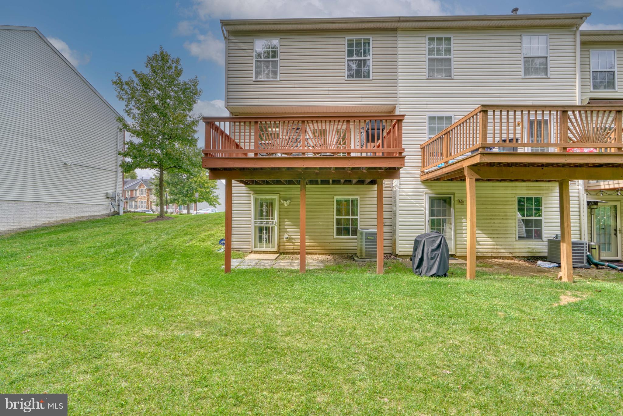 BARKLEY WOODS - Residential