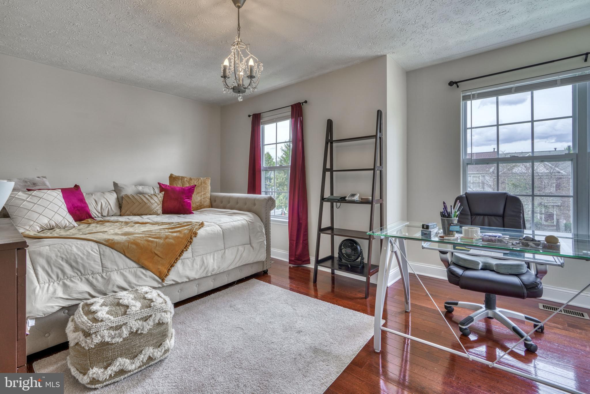 BARKLEY WOODS - Residential