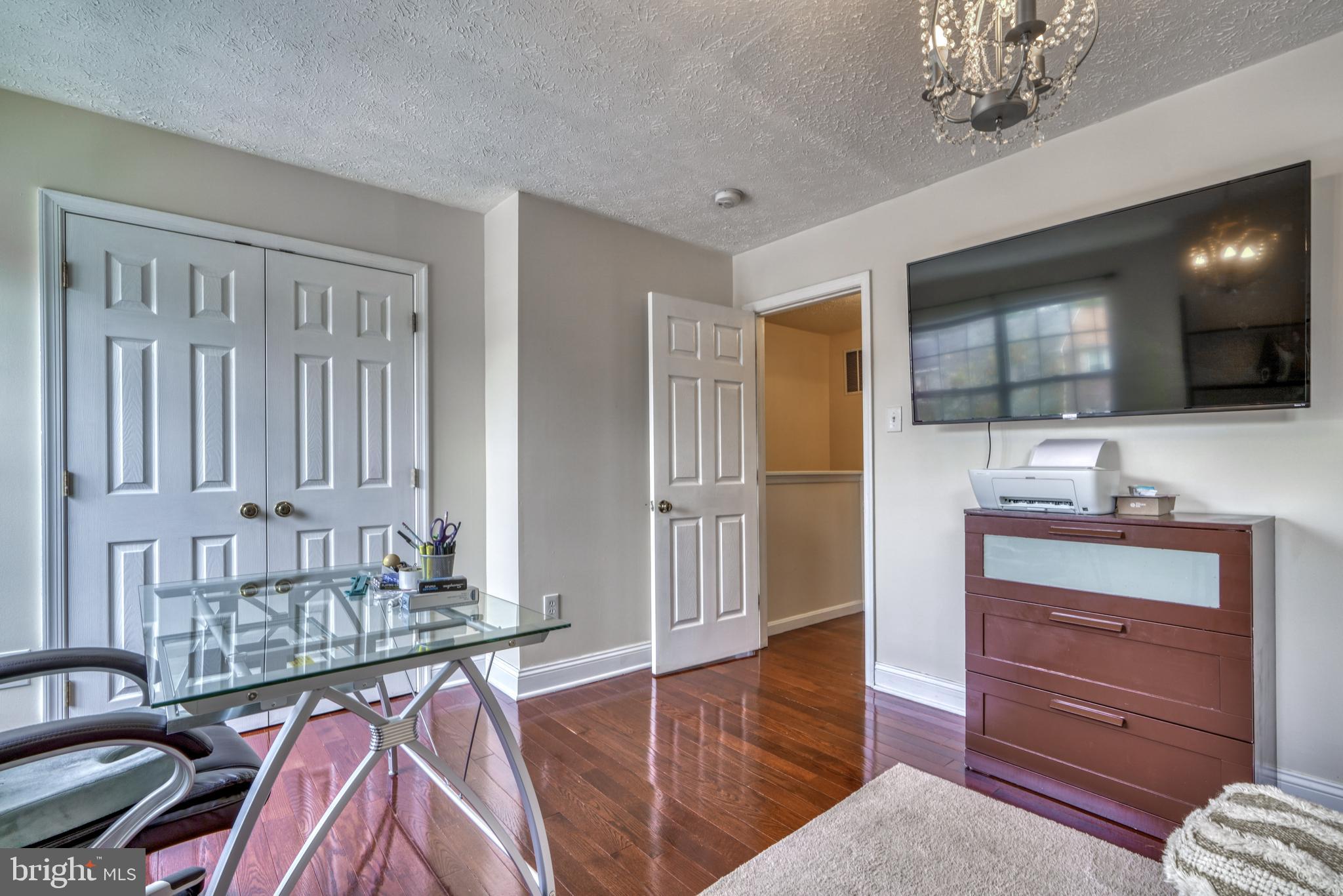 BARKLEY WOODS - Residential