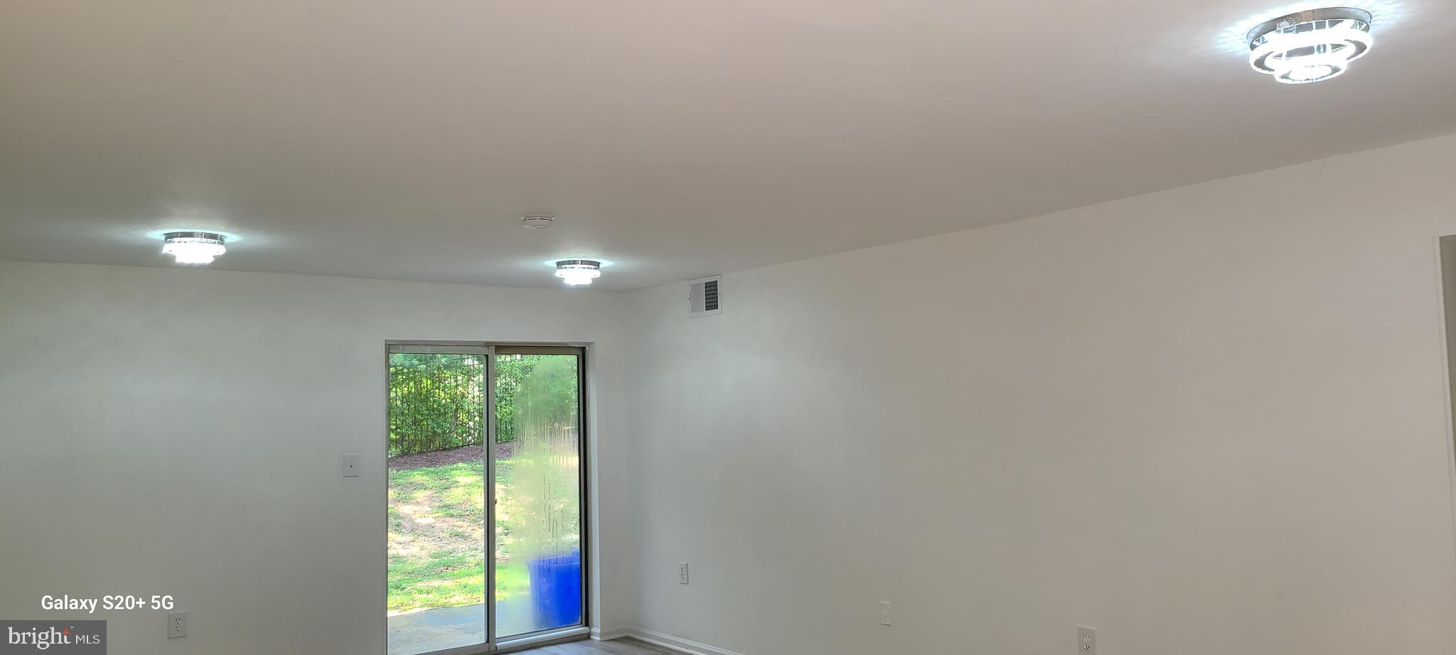 GREENCASTLE MANOR - Residential