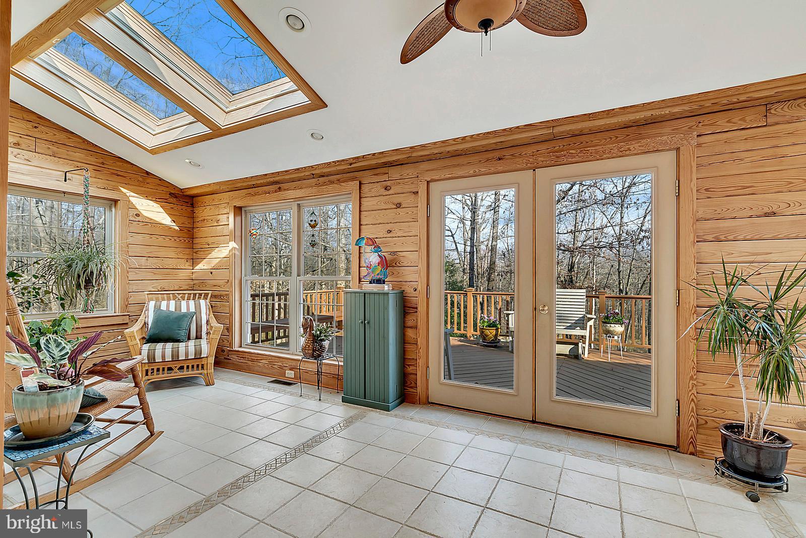 DEERFIELD ESTATES - Residential