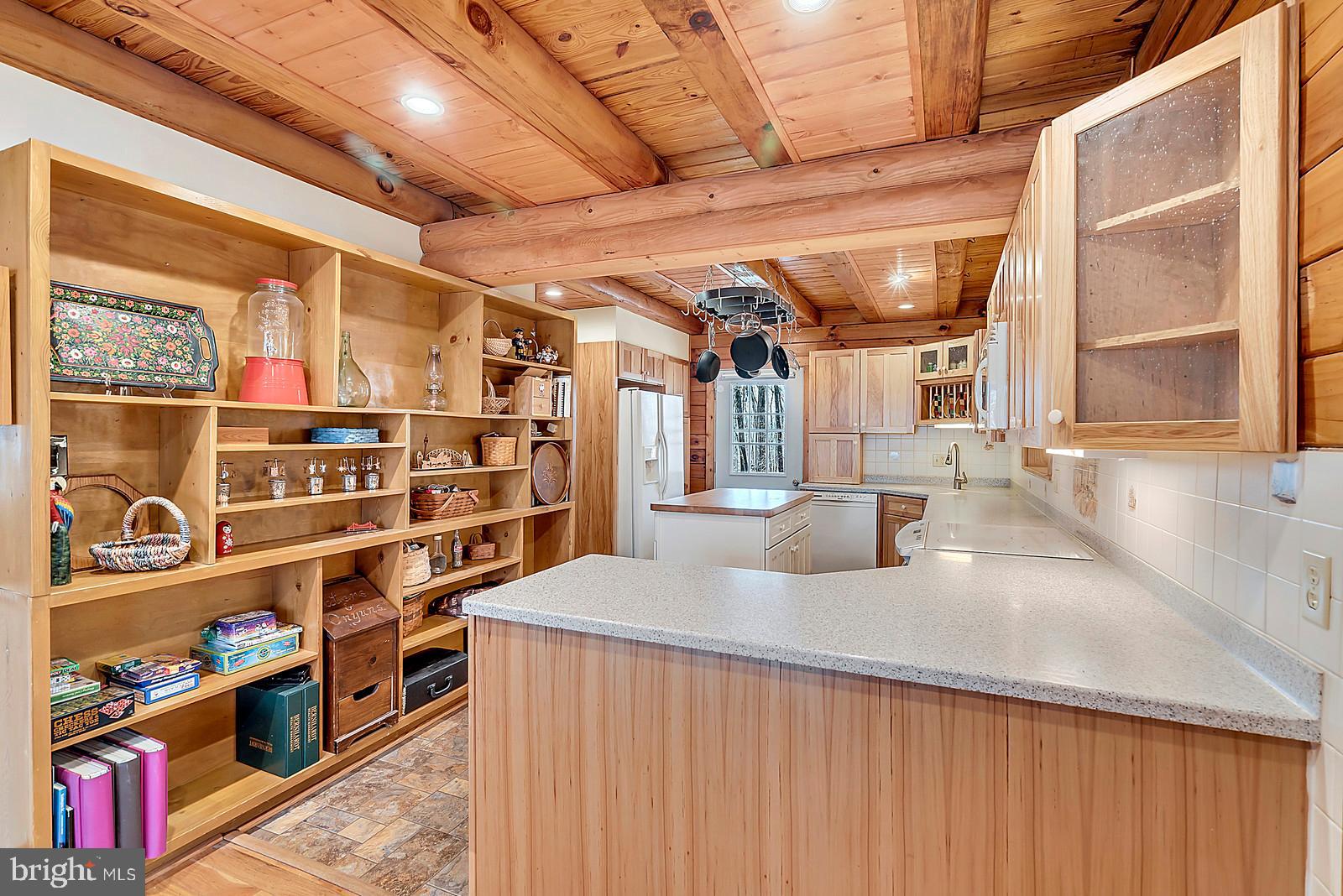 DEERFIELD ESTATES - Residential