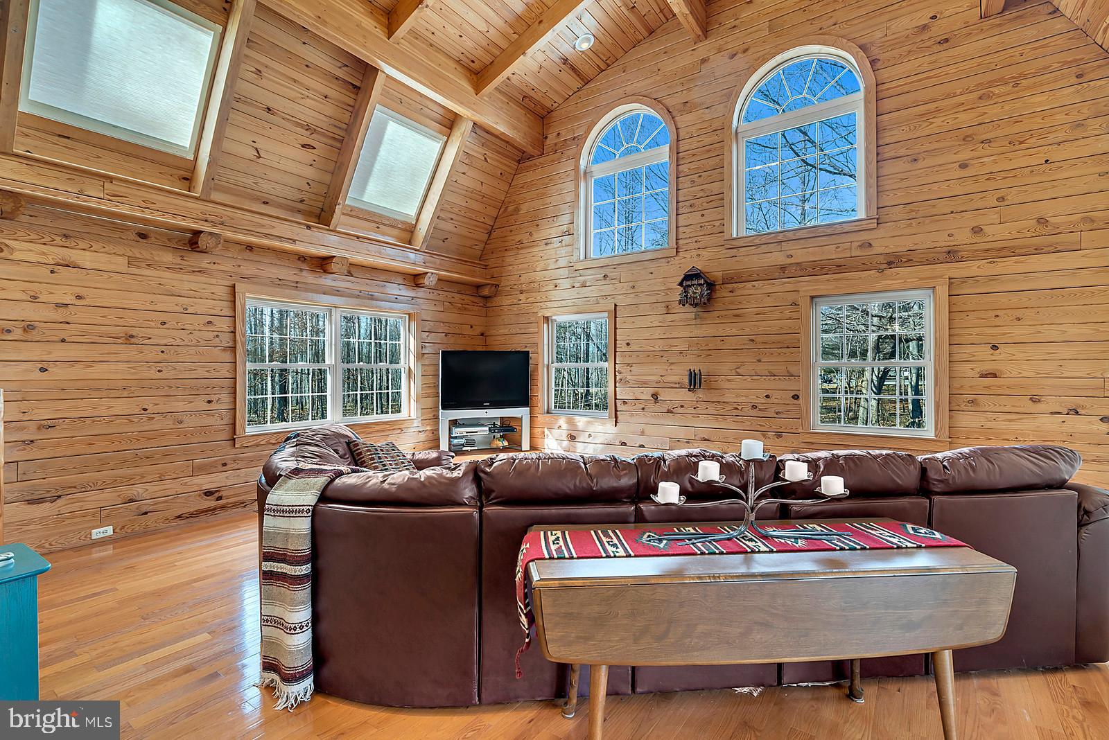 DEERFIELD ESTATES - Residential