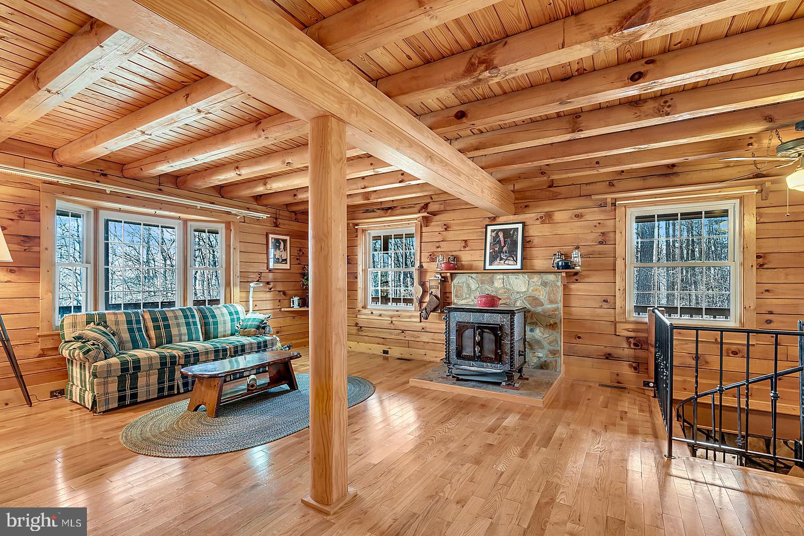 DEERFIELD ESTATES - Residential