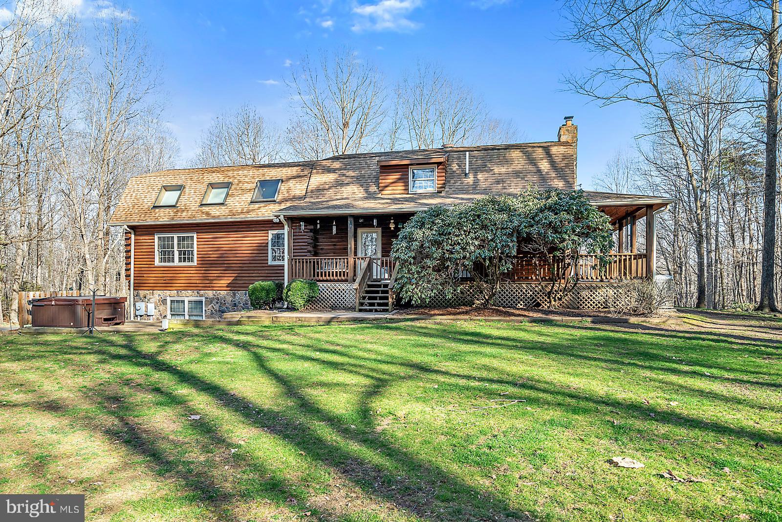 DEERFIELD ESTATES - Residential