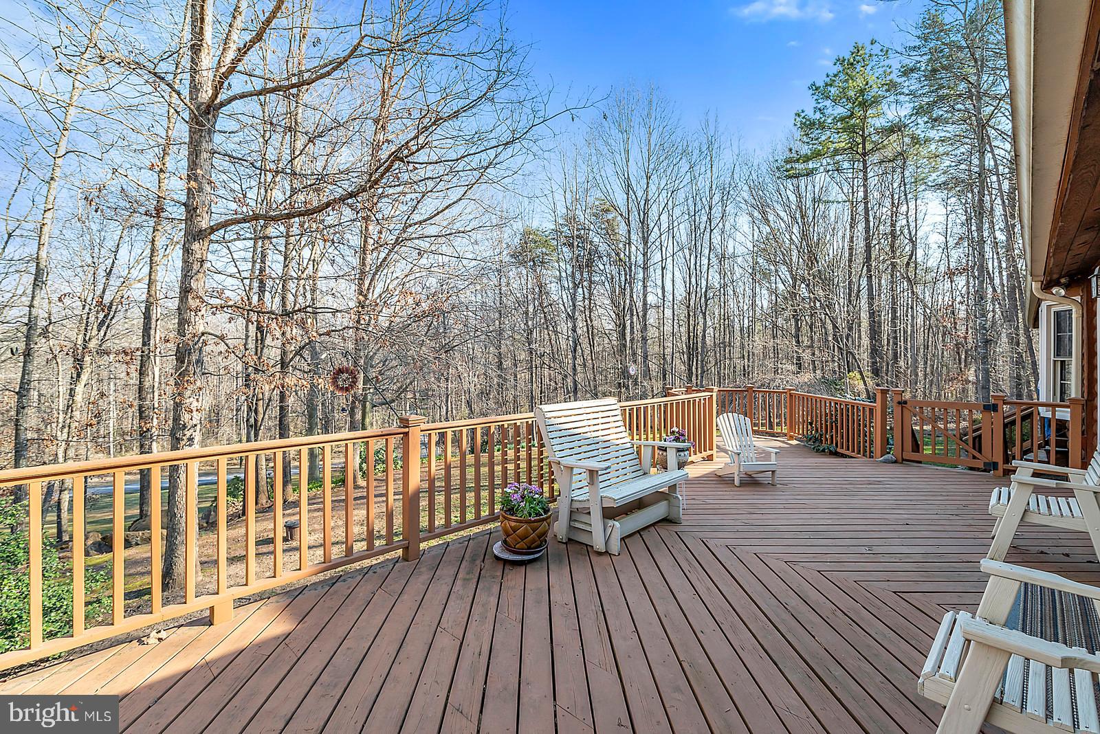 DEERFIELD ESTATES - Residential