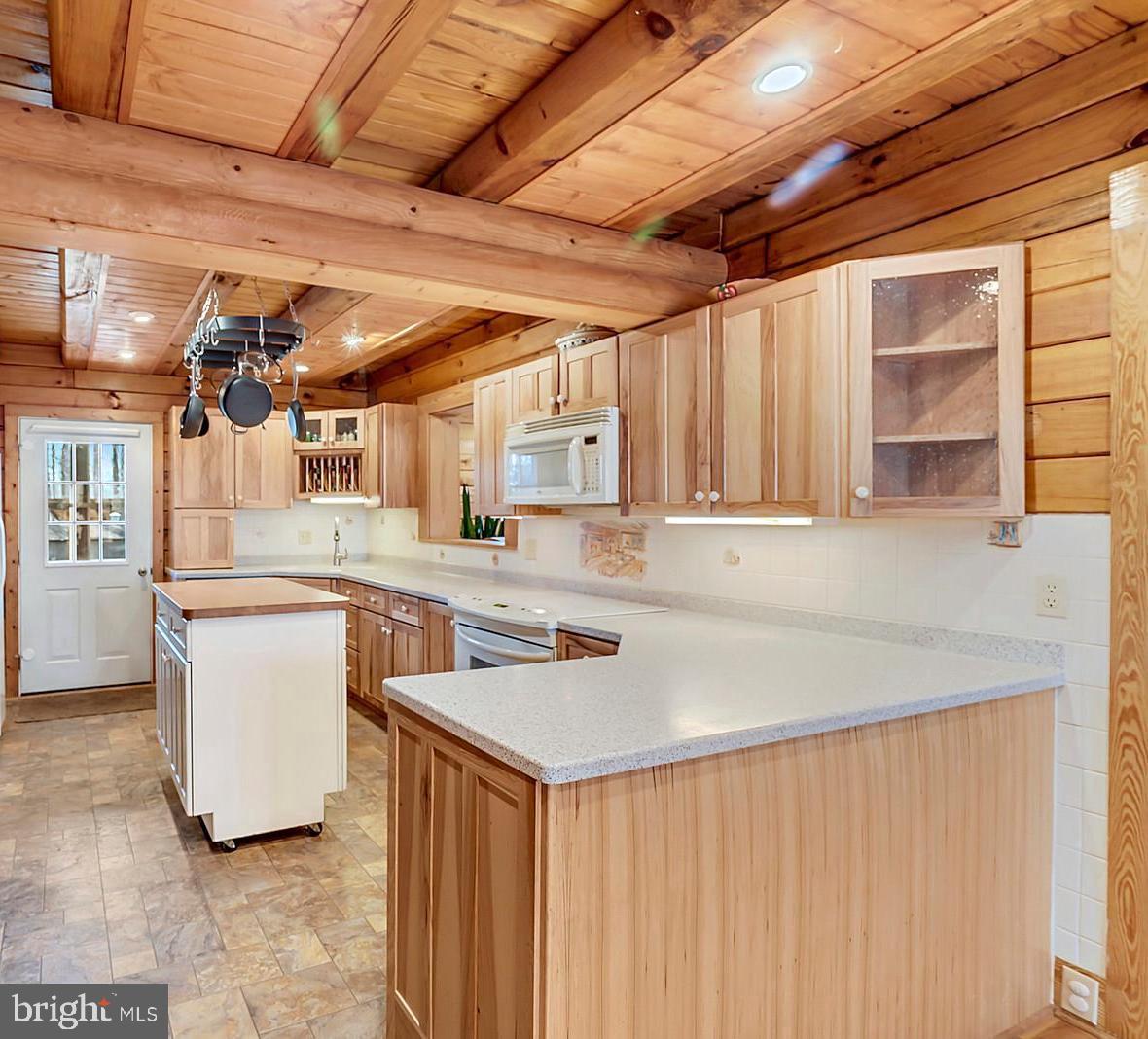 DEERFIELD ESTATES - Residential