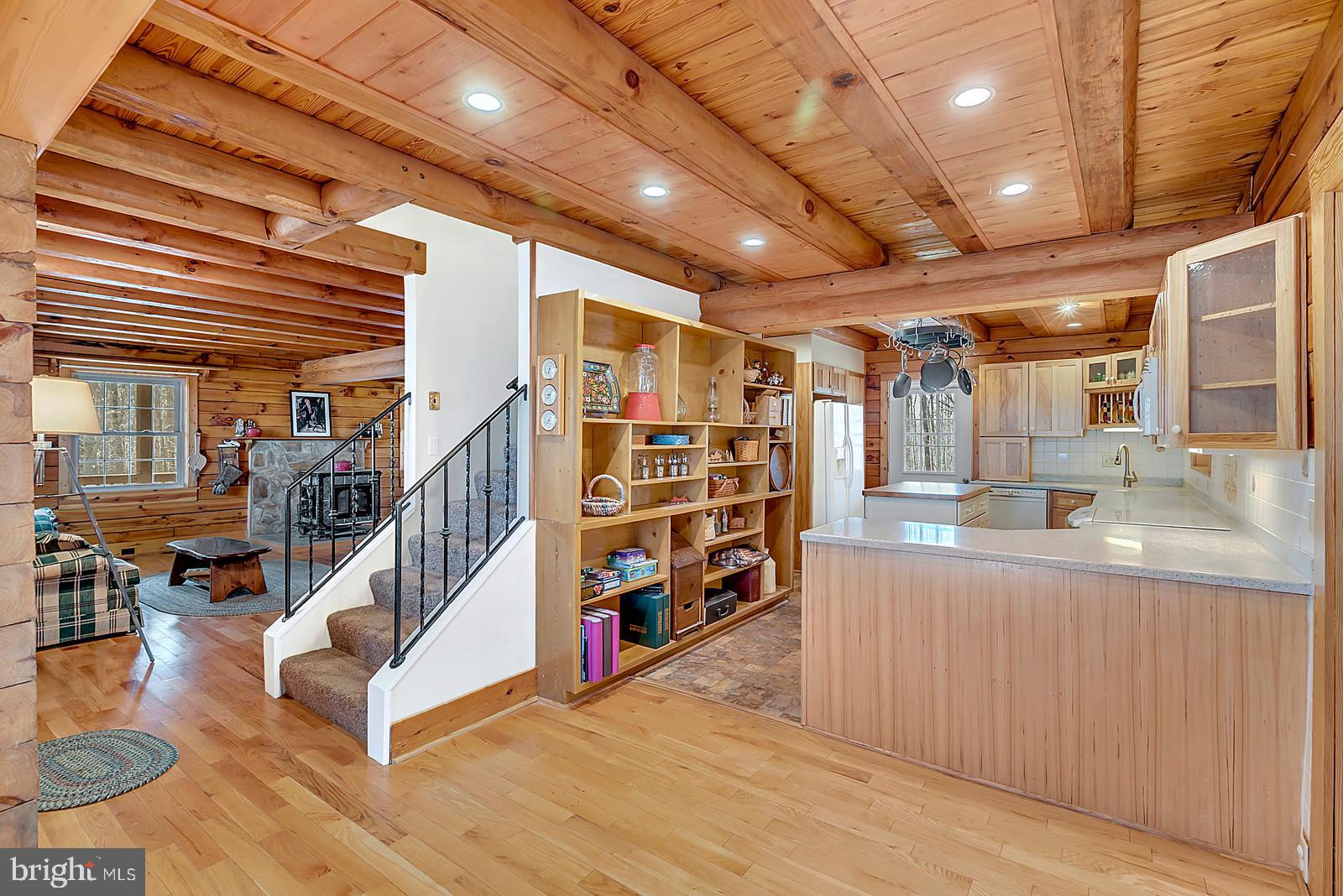 DEERFIELD ESTATES - Residential