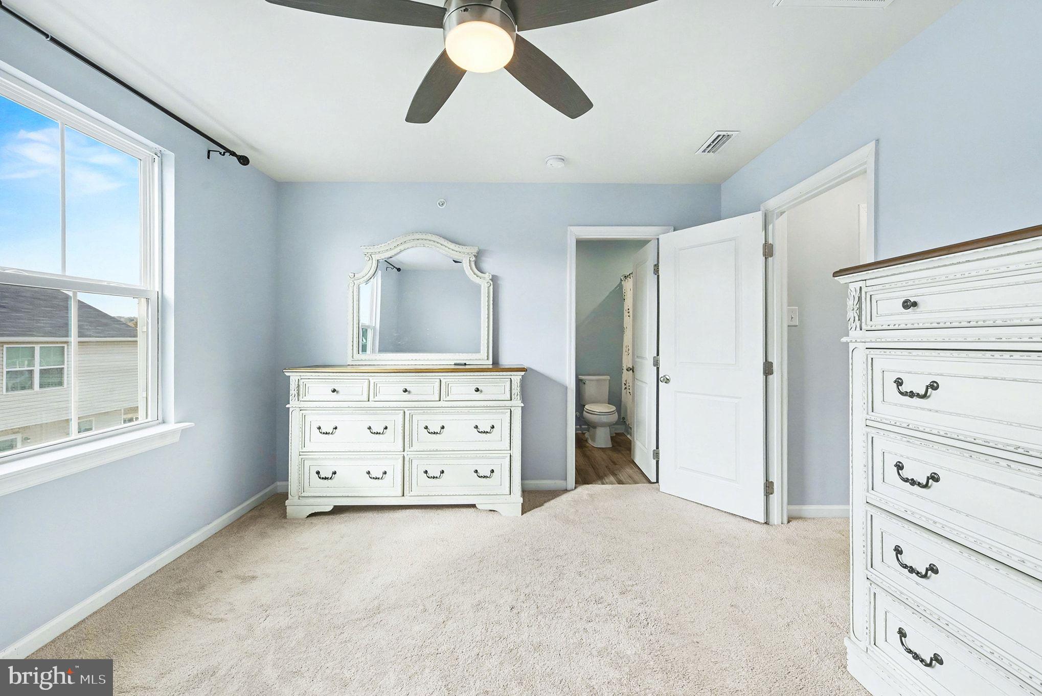 FOXWOOD RIDGE - Residential