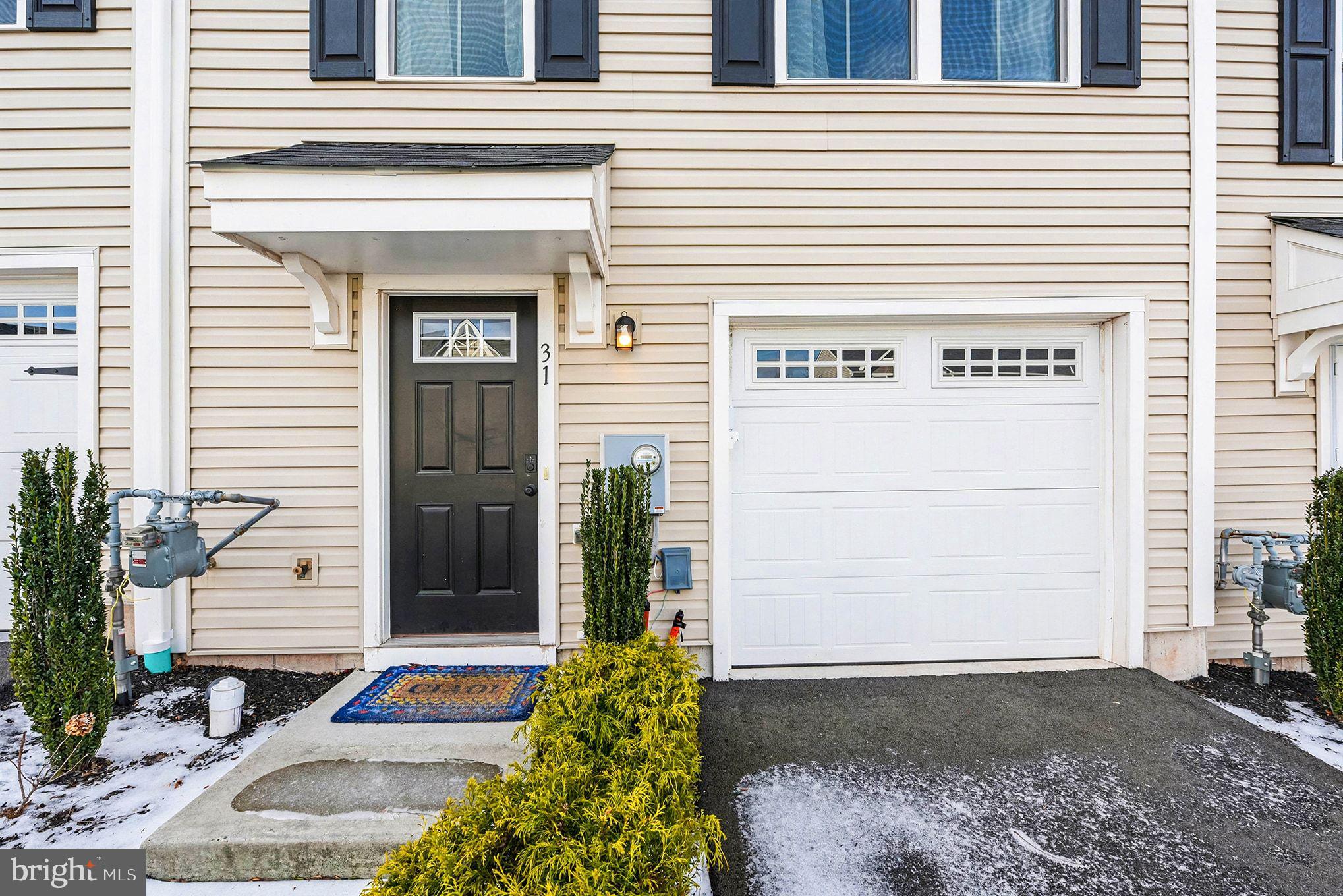 FOXWOOD RIDGE - Residential